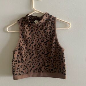 Bozzolo Leopard Print Cropped Top Size M/L NWT